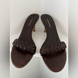 Banana Republic Brown Leather Braided Kitten Heel